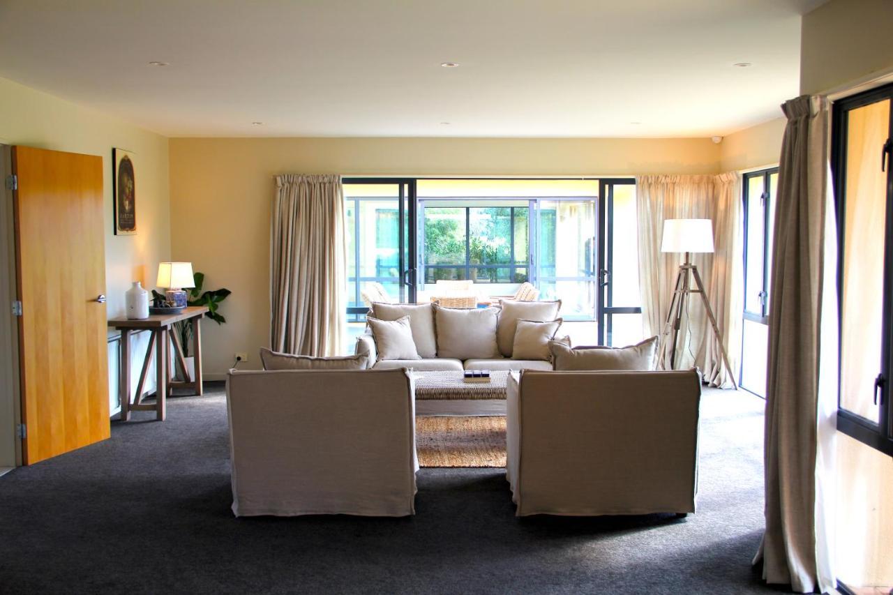 Tuscany Downs Estate Darfield ภายนอก รูปภาพ