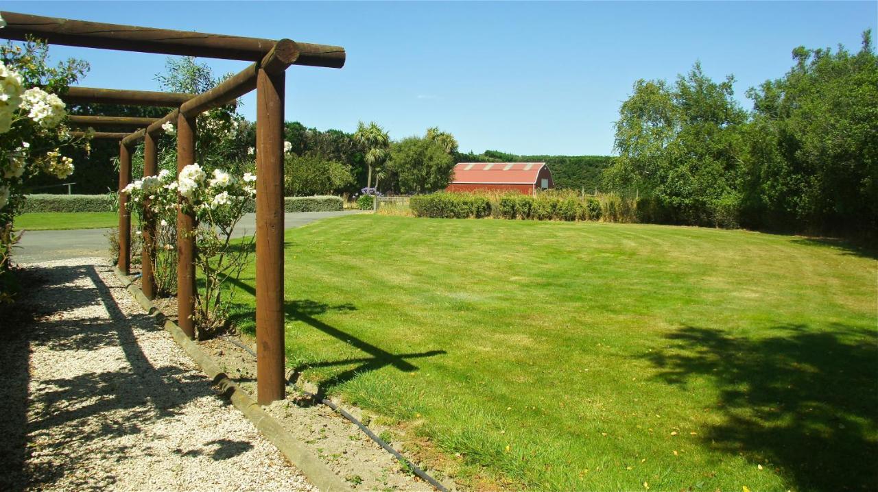 Tuscany Downs Estate Darfield ภายนอก รูปภาพ