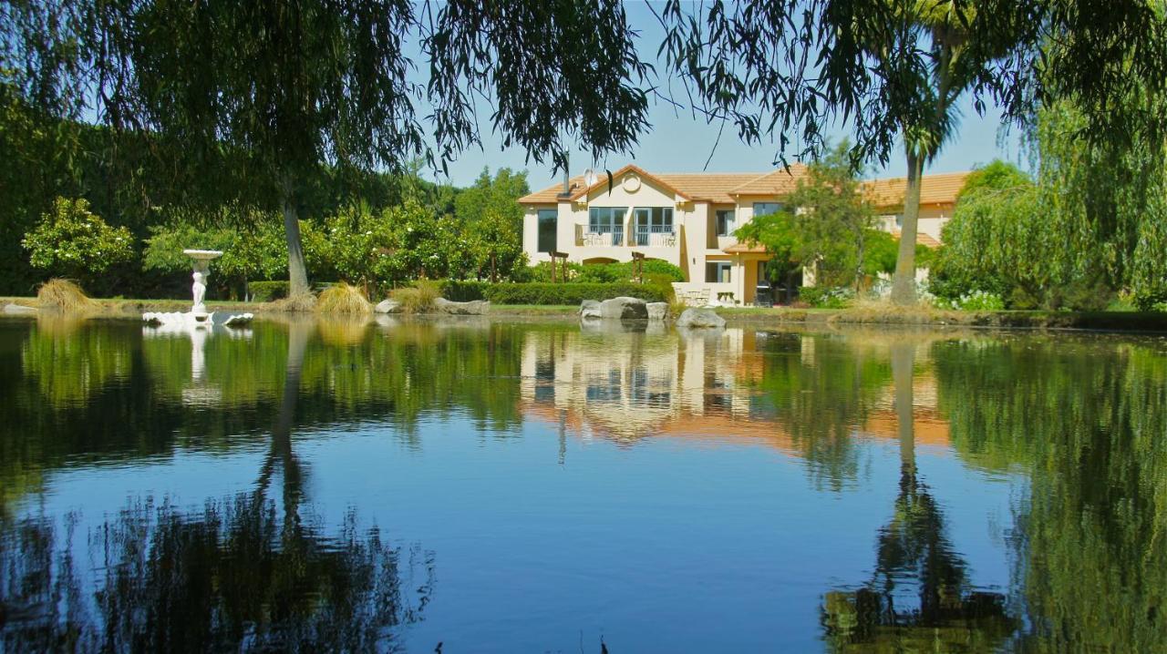 Tuscany Downs Estate Darfield ภายนอก รูปภาพ